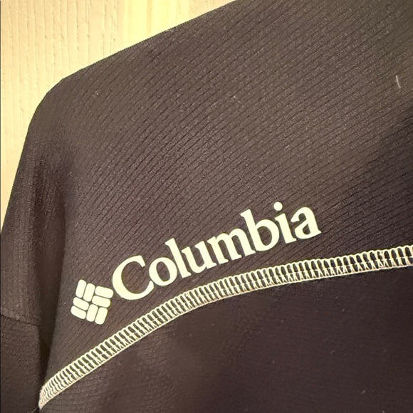 Columbia Men's omni wick shotgun 1/4 zip golf shirt Georgia Bulldog. Size Large - Picture 4 of 7